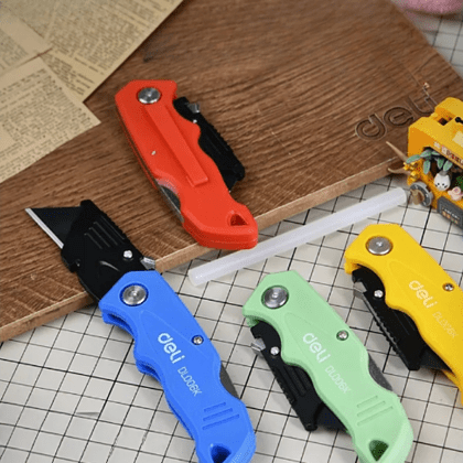 Нож строительный складной Deli YS EDL006K-4, 19 мм, трапеция, 4 шт. - 3